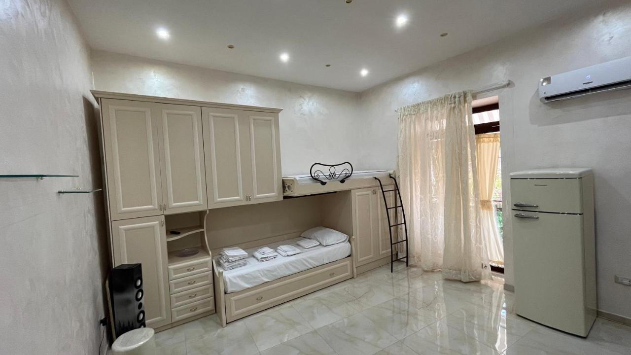 B&B Sasi Napoli Dış mekan fotoğraf